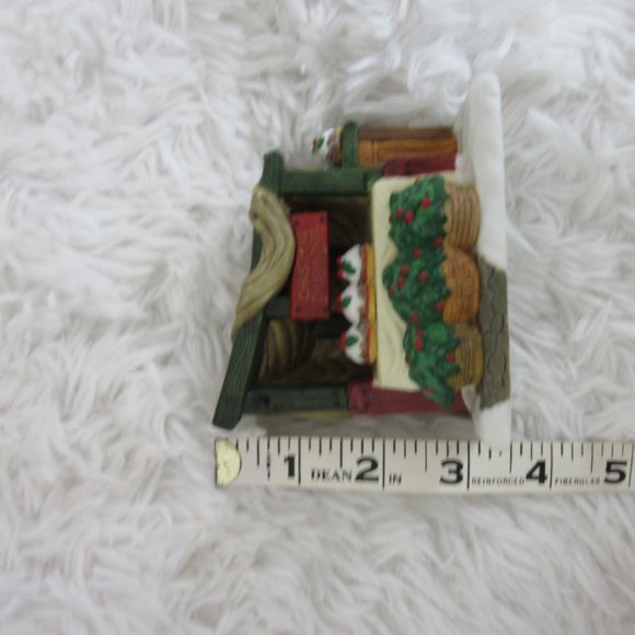 Deptartment 56 Christmas Pudding Costermonger #58408 *Pudding Stand Only* - Picture 10 of 10